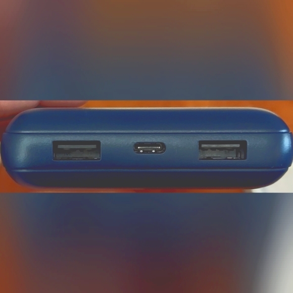 Belkin USB C Portable Charger 20000 mAh, 20K Power Bank with USB Type C Input Ou - Picture 9 of 9